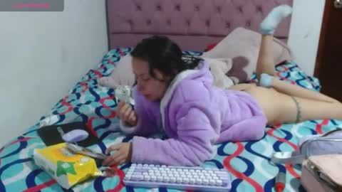 Katherine hottest online show from June 3, 2026, 2:33 pm