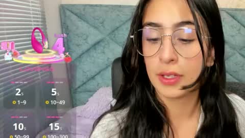 katty_love01 online show from October 6, 2025, 7:22 pm