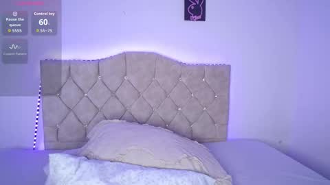 Snapshot of kattycurvy_ chatting on October 11, 2025, 11:58 pm katty peach online show from October 11, 2025, 11:58 pm