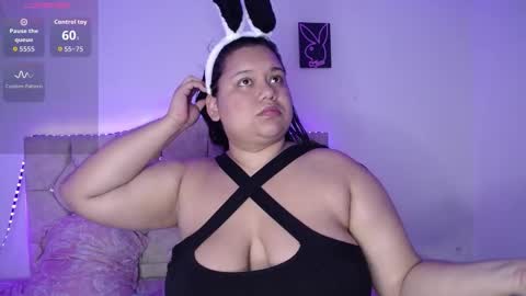 Snapshot of kattycurvy_ chatting on October 29, 2025, 11:39 pm katty peach online show from October 29, 2025, 11:39 pm