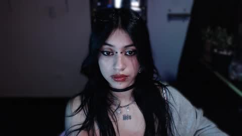 Snapshot of kattze chatting on February 16, 2025, 3:47 am      online show from February 16, 2025, 3:47 am