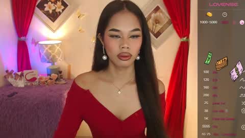 Camilla online show from March 9, 2025, 4:22 pm