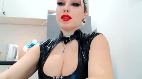 KatuhaX online show from January 28, 2025, 9:29 pm