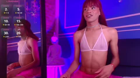 Katy online show from November 14, 2025, 2:43 am