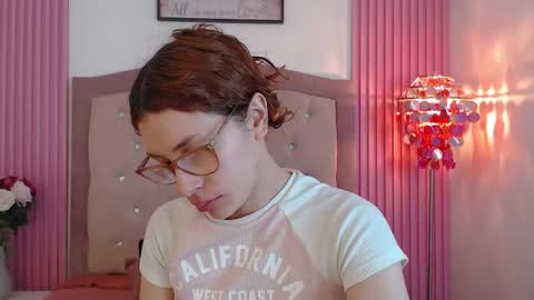 Katy Van online show from February 6, 2026, 8:56 pm