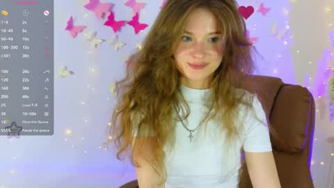 Katya online show from April 22, 2026, 3:24 pm