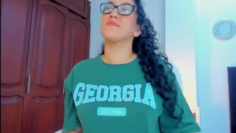 KATYAJHONSS online show from February 17, 2025, 1:58 am