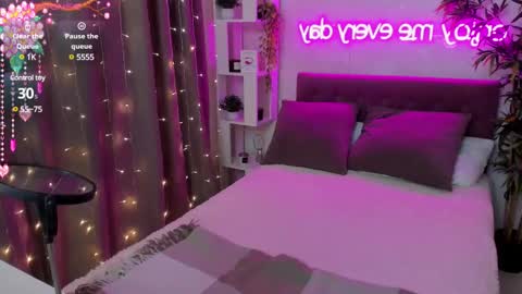 Kate online show from February 27, 2025, 7:12 am