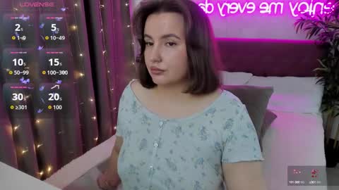 Kate online show from September 10, 2025, 6:35 am