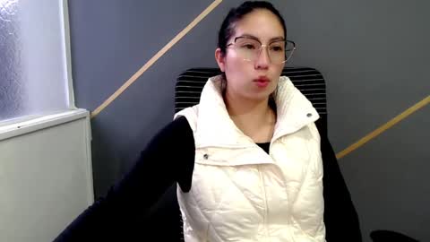 KATY online show from January 8, 2025, 11:43 am