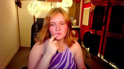 Snapshot of katybriggs chatting on July 7, 2026, 7:23 am Katy online show from July 7, 2026, 7:23 am
