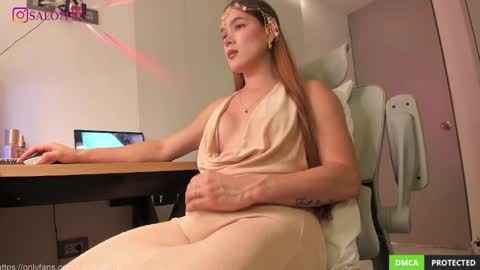 Nataly online show from November 1, 2025, 2:24 am