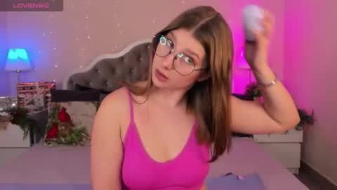 Snapshot of katymeaw chatting on January 6, 2026, 8:18 am katymeaw online show from January 6, 2026, 8:18 am