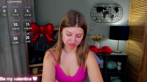 Snapshot of katymeaw chatting on February 17, 2026, 1:35 am katymeaw online show from February 17, 2026, 1:35 am