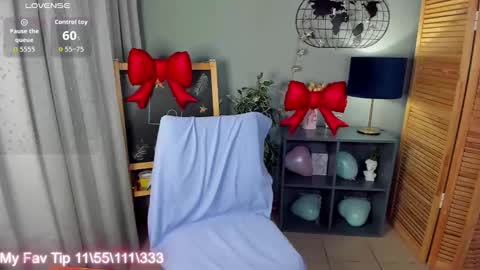 Snapshot of katymeaw chatting on February 18, 2026, 1:23 am katymeaw online show from February 18, 2026, 1:23 am