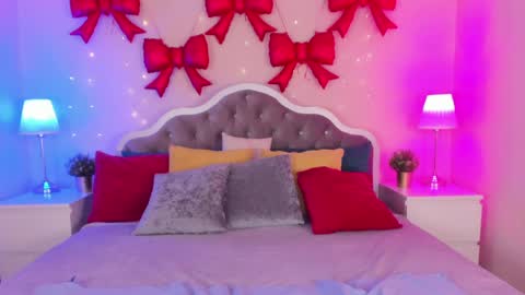 katymeaw online show from May 18, 2026, 4:07 am