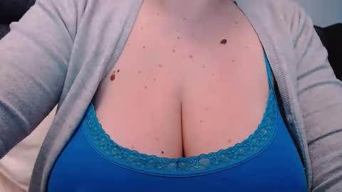 Katy online show from March 11, 2025, 5:49 am