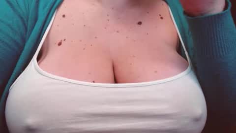 Katy online show from December 19, 2025, 2:40 am