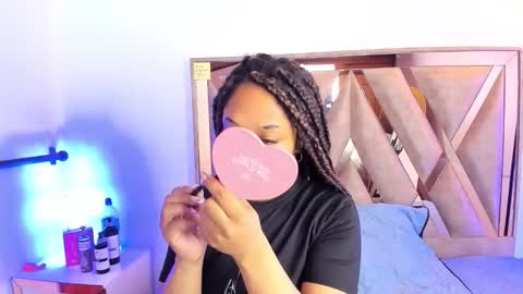 katyortiz online show from December 5, 2025, 11:41 am