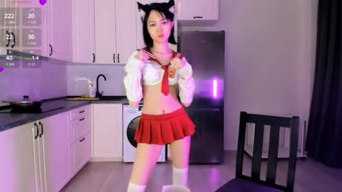 Snapshot of kawai_mai chatting on May 14, 2026, 2:02 pm mai online show from May 14, 2026, 2:02 pm