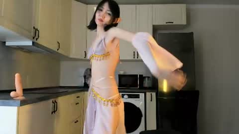 Snapshot of kawai_mai chatting on July 17, 2026, 2:45 pm mai online show from July 17, 2026, 2:45 pm