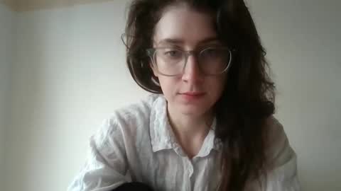 Snapshot of kawaii_snowflake chatting on February 5, 2026, 11:37 am kawaii snowflake online show from February 5, 2026, 11:37 am