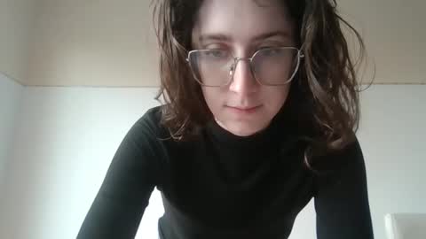 Snapshot of kawaii_snowflake chatting on February 9, 2026, 10:41 am kawaii snowflake online show from February 9, 2026, 10:41 am