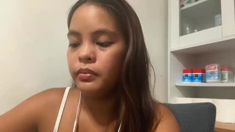KawaiiMel online show from May 7, 2026, 4:40 am
