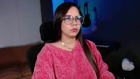 Kay online show from June 7, 2026, 2:05 am