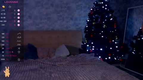 Snapshot of kaya_davies chatting on December 13, 2024, 6:10 am Kaya online show from December 13, 2024, 6:10 am