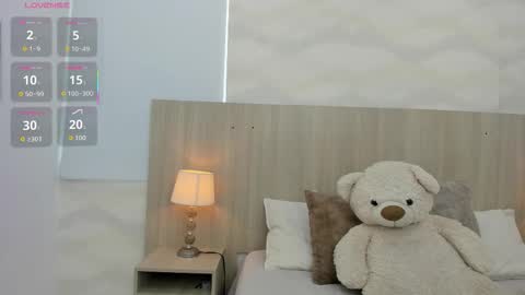   online show from October 21, 2025, 11:11 am