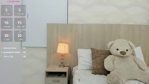   online show from December 2, 2025, 3:23 am