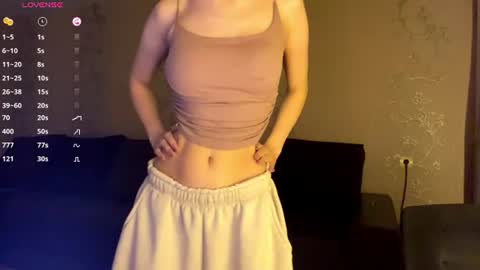 Amia online show from July 18, 2026, 7:50 pm