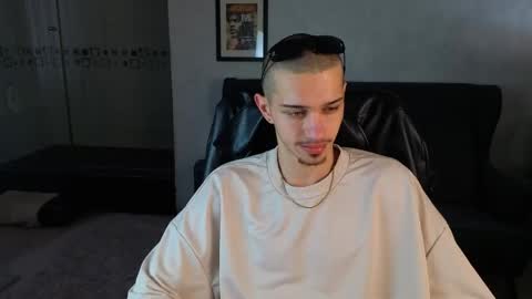 KaydenDrew online show from April 11, 2026, 4:28 am