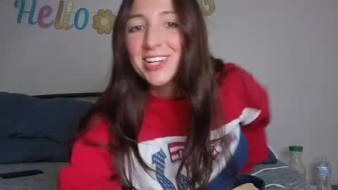 Snapshot of kaygraciee chatting on May 13, 2026, 2:47 pm jordyynashley online show from May 13, 2026, 2:47 pm
