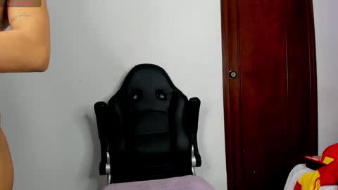 Snapshot of kayla_batista01 chatting on December 18, 2024, 2:38 pm KAYLA BATISTA online show from December 18, 2024, 2:38 pm