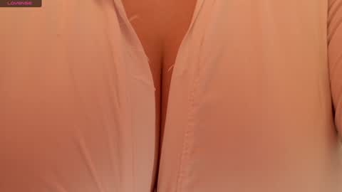 Snapshot of kaylacollins1 chatting on January 29, 2025, 6:28 pm Kayla online show from January 29, 2025, 6:28 pm