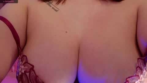 Snapshot of kaylacollins1 chatting on February 10, 2025, 4:19 am Kayla online show from February 10, 2025, 4:19 am