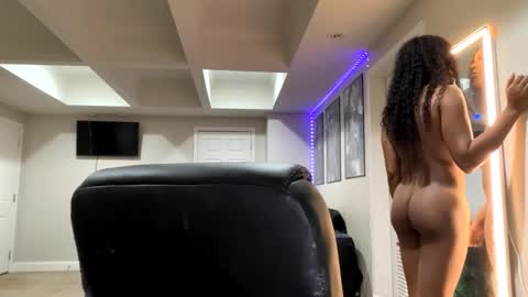 Snapshot of kaylagalaore chatting on March 4, 2026, 3:40 pm kaylagalaore online show from March 4, 2026, 3:40 pm