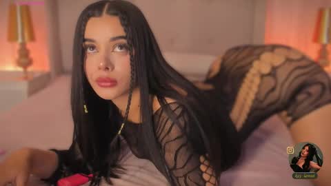 Kayla online show from April 10, 2026, 8:35 pm