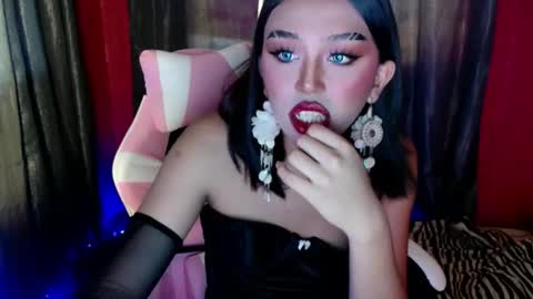 Snapshot of kaylee_sweetandnaughtyone chatting on March 24, 2026, 7:46 am Kaylee online show from March 24, 2026, 7:46 am