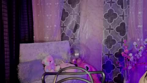Snapshot of kayleemorales chatting on April 19, 2026, 6:10 pm Kaylee online show from April 19, 2026, 6:10 pm
