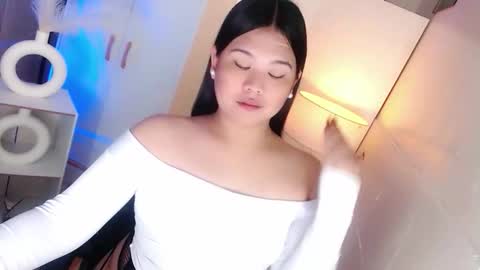 Y O U R        F U T U R E       K A Y L E E  online show from March 18, 2026, 6:11 pm