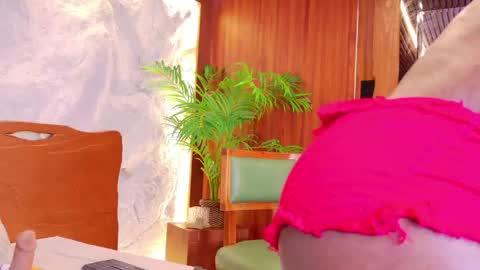  KAYLIE  online show from April 19, 2026, 12:48 pm