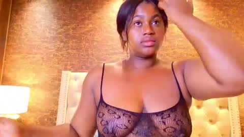 Snapshot of kaylie_mitchel chatting on July 14, 2026, 11:21 pm KAYLIE online show from July 14, 2026, 11:21 pm