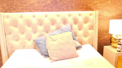 Snapshot of kaylie_mitchel chatting on July 17, 2026, 10:36 pm KAYLIE online show from July 17, 2026, 10:36 pm