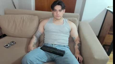 Snapshot of kaynn_b chatting on January 31, 2025, 1:43 am kaynn_b online show from January 31, 2025, 1:43 am