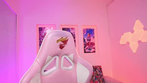 Kayra online show from March 12, 2025, 11:31 am