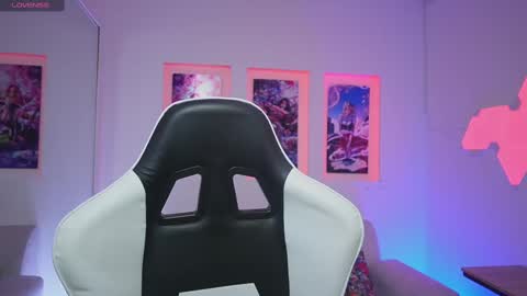 Kayra online show from September 18, 2025, 11:34 am