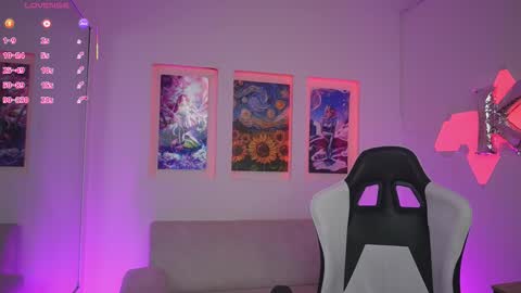 Kayra online show from November 3, 2025, 11:33 am